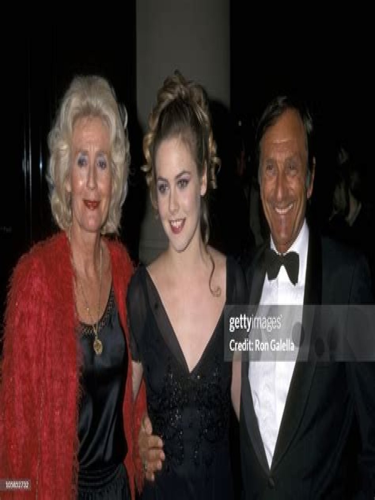 Unveiling The Legacy Of Monty Silverstone: Alicia Silverstone's Father