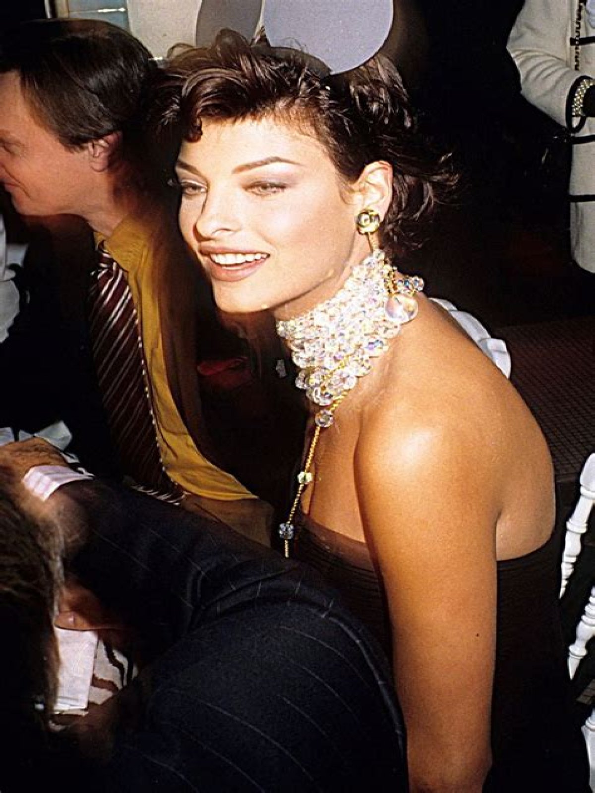 Unveiling The Secrets Behind Linda Evangelista's Iconic Measurements
